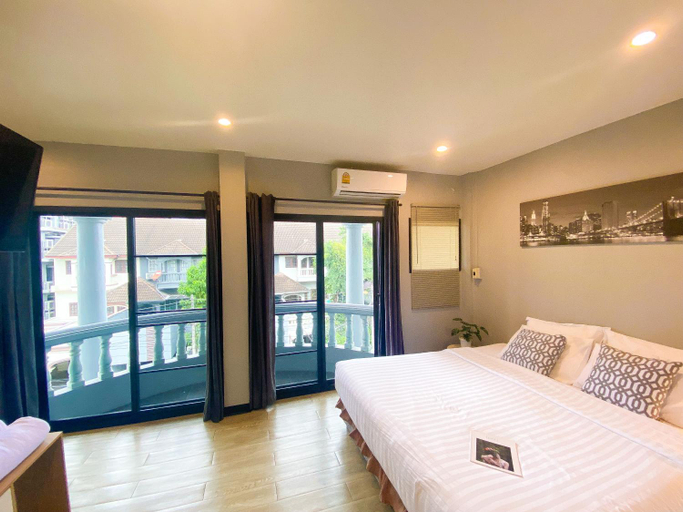 Bedroom 10