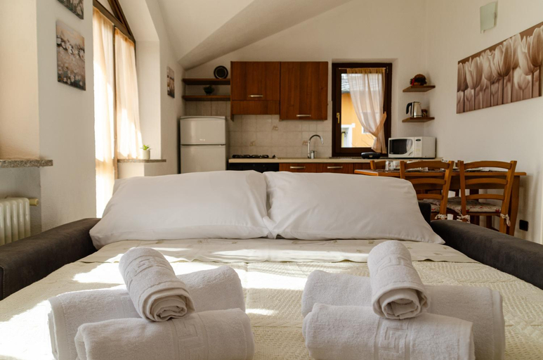 Bedroom 2, Sarre Skyline Apartment - Relax in Valle d'Aosta, Aosta
