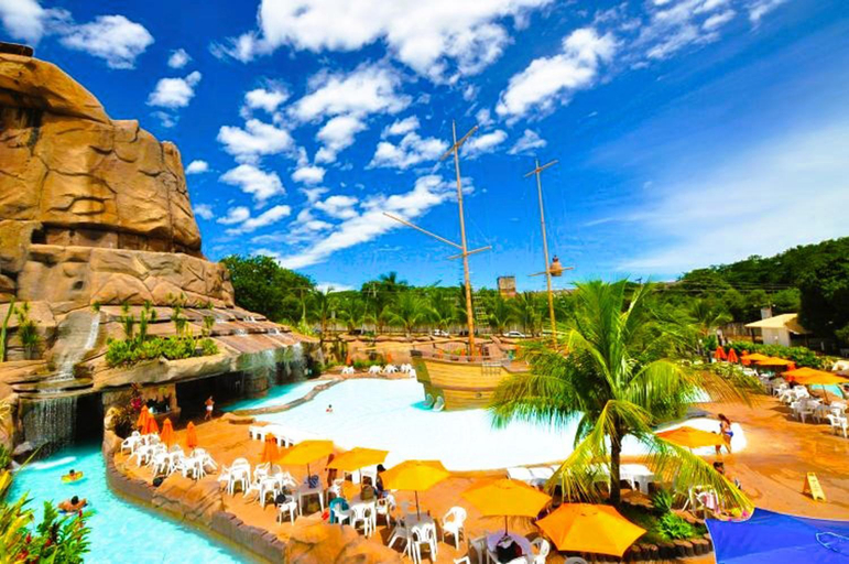 Others 5, Piazza diRoma - cortesia Park diRoma, splash e Slide, Caldas Novas