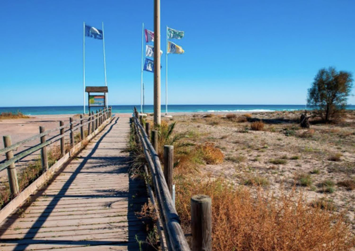 Others 5, Global Properties, Adosado en la playa de Almarda, Sagunto, Valencia
