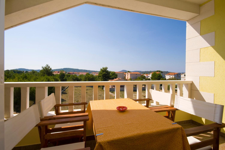 Others 5, Apartment Tihomir, Vodice