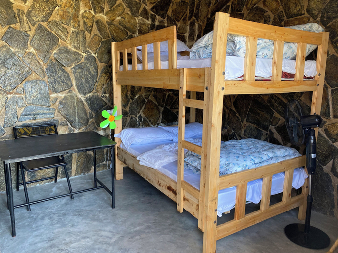 Bedroom 2, Pride Lands Safari, Kilosa