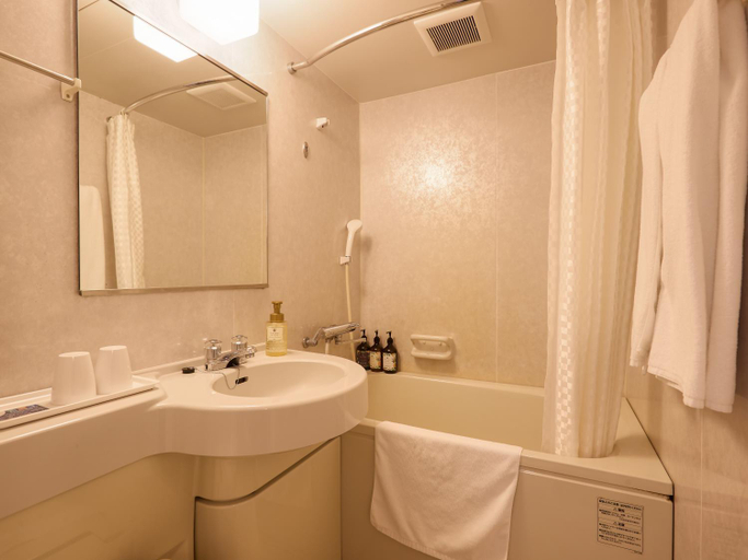 Bathroom 3