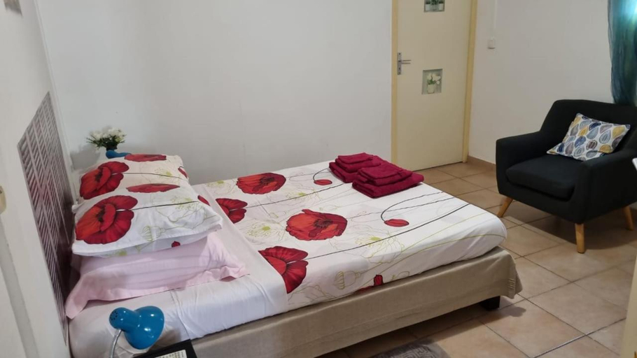 Bedroom 2, Hibiscus et Miro, Ducos