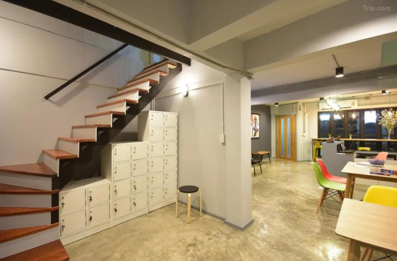 Pink Home Inn Silom Man only, Bang Rak