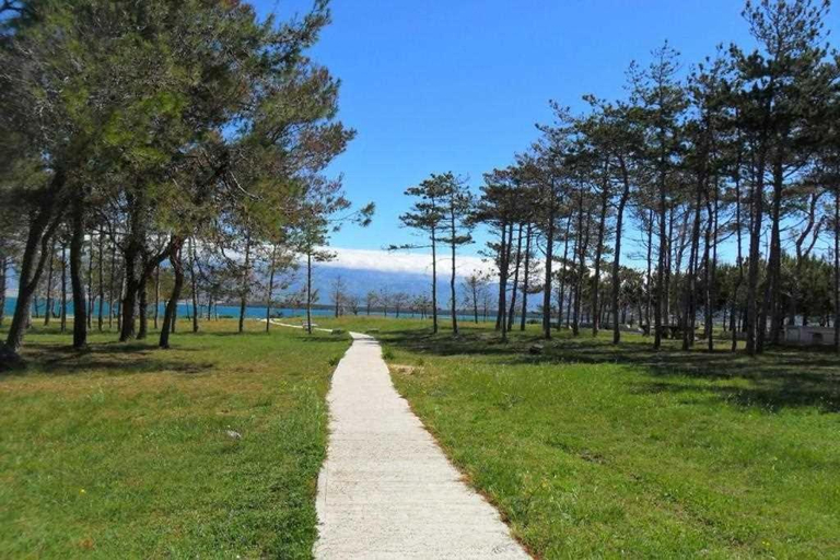 Others 4, Ivago Apartments Sabunike, Privlaka