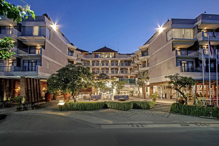 Exterior 5