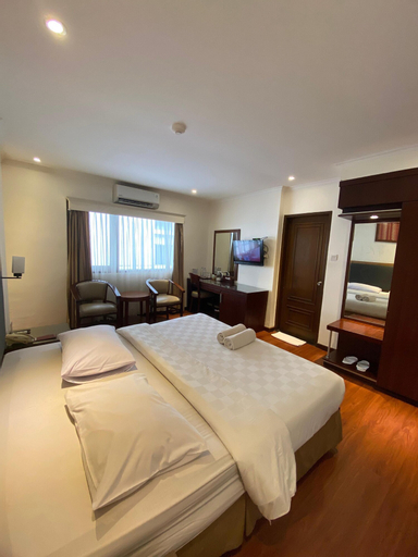 Bedroom 30