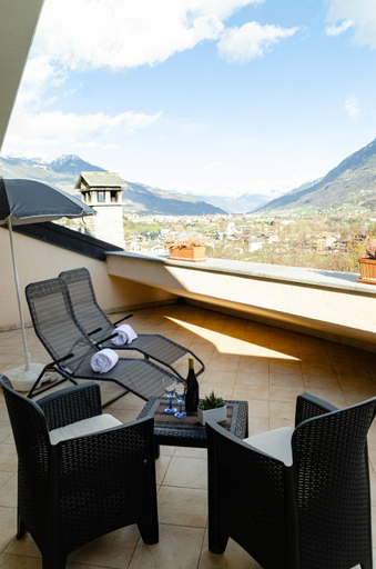 Others 5, Sarre Skyline Apartment - Relax in Valle d'Aosta, Aosta