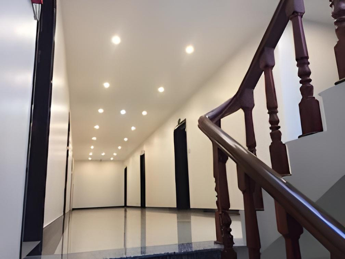 Others 3, Khách Sạn Bảo Linh, Tam Nông