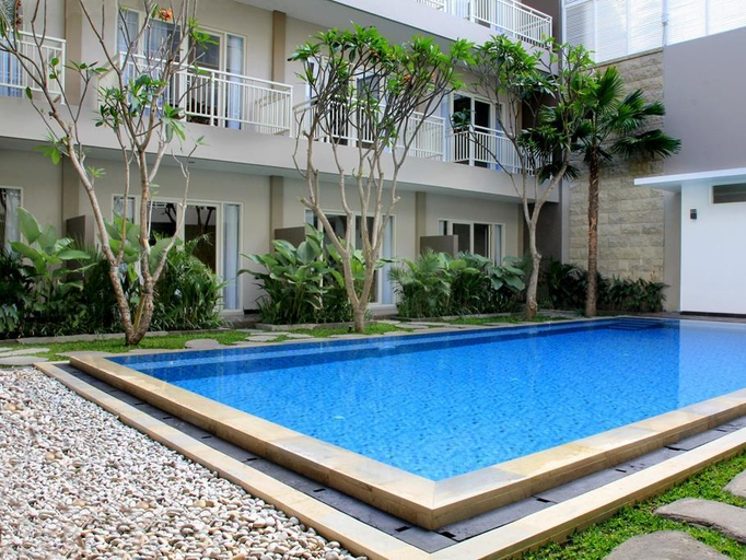 Swimming Pool 1