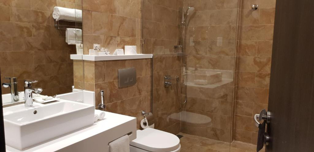 Bathroom 5, Swiss-Belboutique Bneid Al Gar, Kuwait City