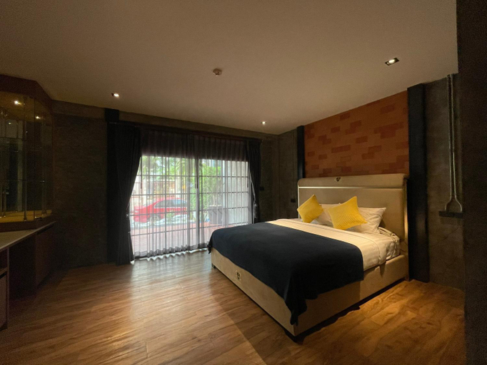 Bedroom 11
