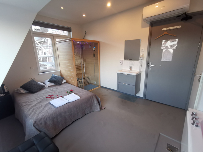 Bedroom 4, Wellness Suite Utrecht, Utrecht