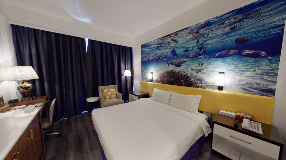 Bedroom 23