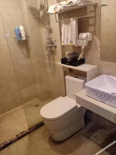 Bathroom 3, Star Fashion Hotel (Zhengzhou railway), Zhengzhou