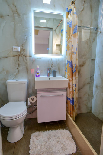 Bathroom 2, Villa Ani, Sarandës