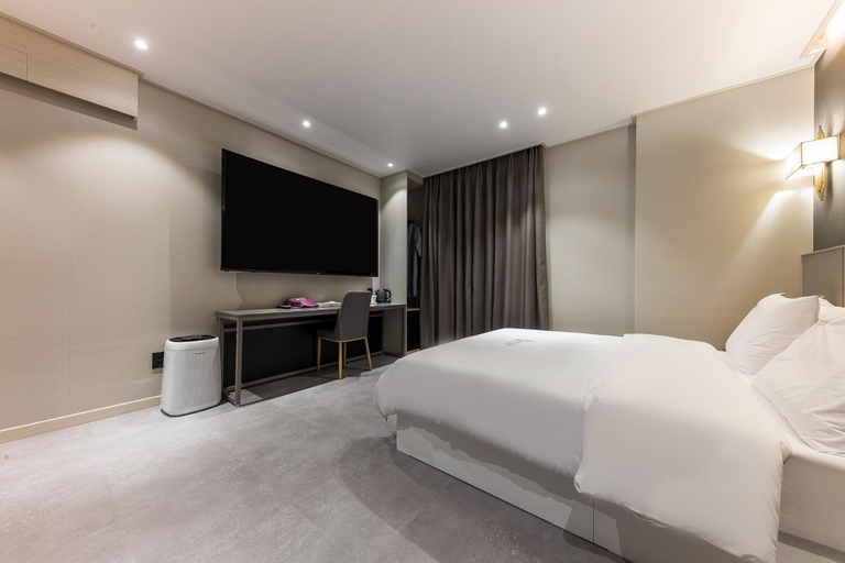 Bedroom 3, Hotel Lium, Cheonan