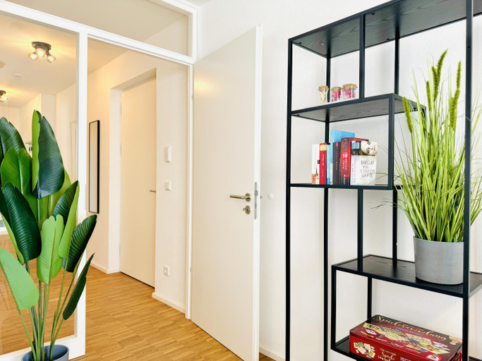 Others 3, UNiQE - design Apartments - SKY-TV - Audi - free parking, Ingolstadt