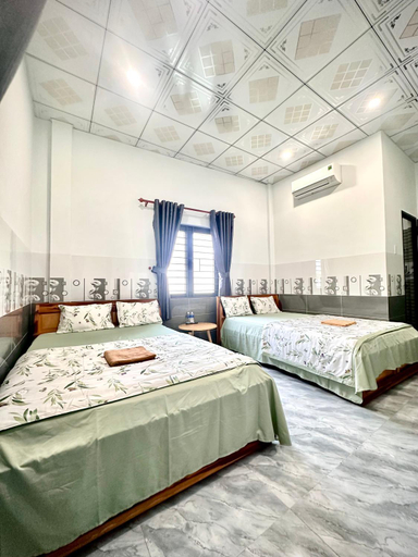 Bedroom 12