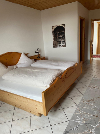 Bedroom 3, Wein- und Sekthaus F.B.Schonleber, Rheingau-Taunus-Kreis