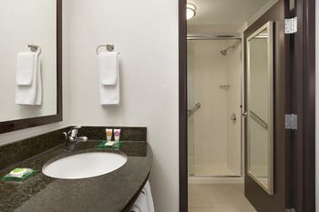 Bathroom 5, BNA SUITES by IHG, Davidson