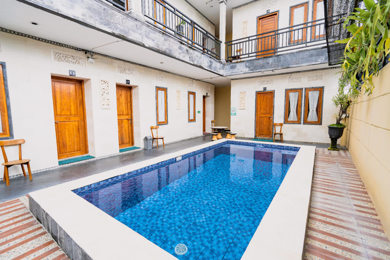 Swimming Pool 10