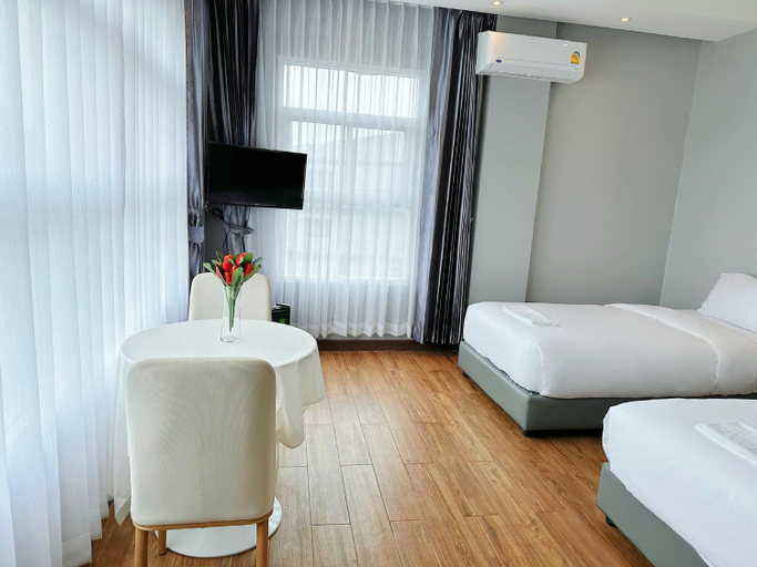 Bedroom 8