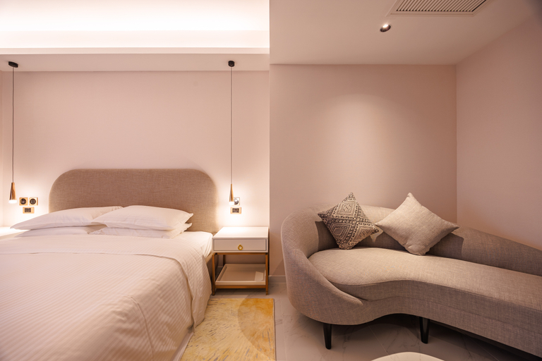 Bedroom 12