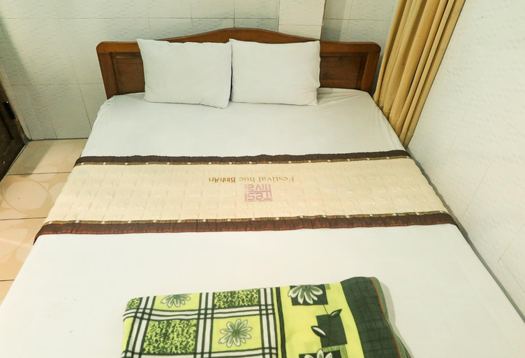 Bedroom 13