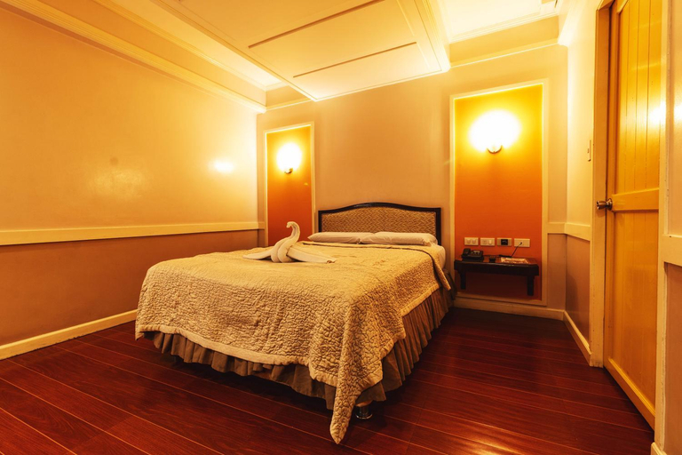 Bedroom 14