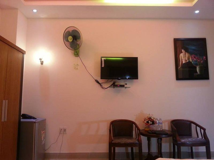 Others 4, Au Lac Hotel, Bến Cát