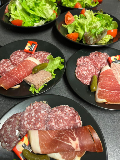Food & Drinks 5, La Cascade, Aveyron