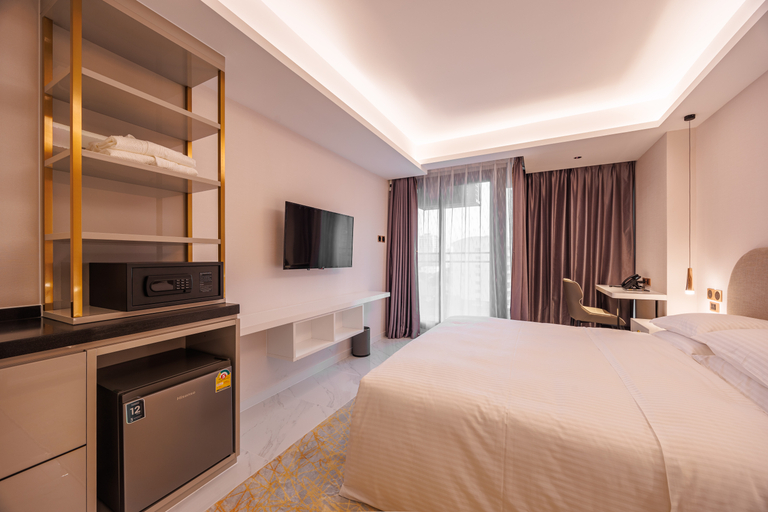 Bedroom 8