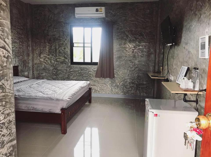 Bedroom 5, YOJI House and Cafe, K. Wiang Nong Long