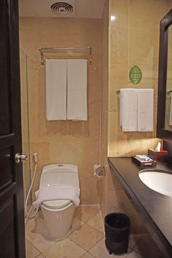 Bathroom 11