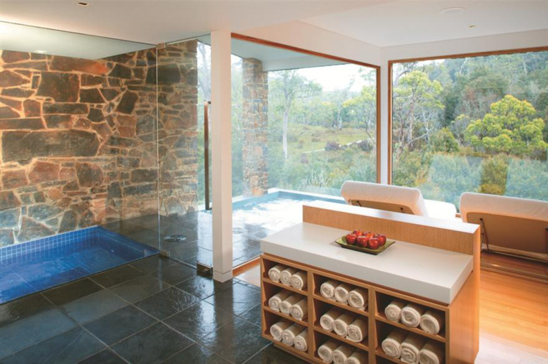 Bathroom, Peppers Cradle Mountain Lodge, Kentish