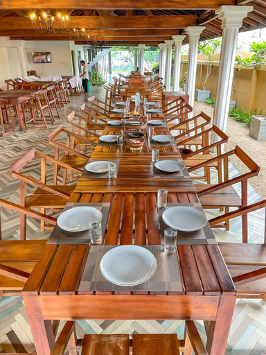 Food & Drinks 4, the barns villa, Negombo