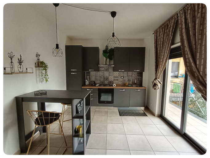 Kitchen 5, Domeanto home, Catania