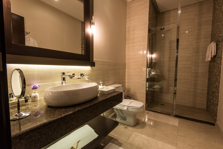 Bathroom 5, Voyage Hotel, Riyadh