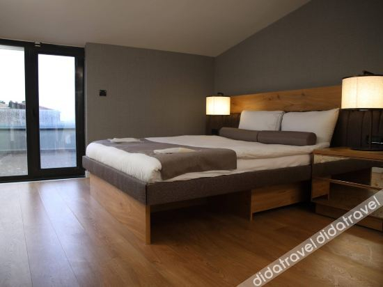 Others 3, Roomers Nisantasi, Beşiktaş