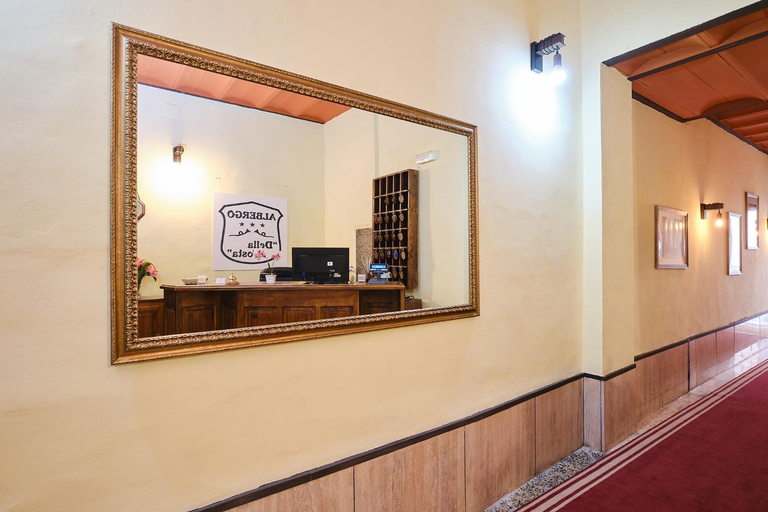 Public Area, Albergo della Posta, Rome