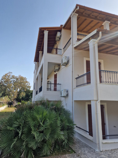 Others 5, Casa Alema Verde, Ionian Islands