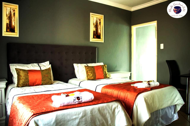 Bedroom 2, Muofhe Graceland Lodge, Vhembe