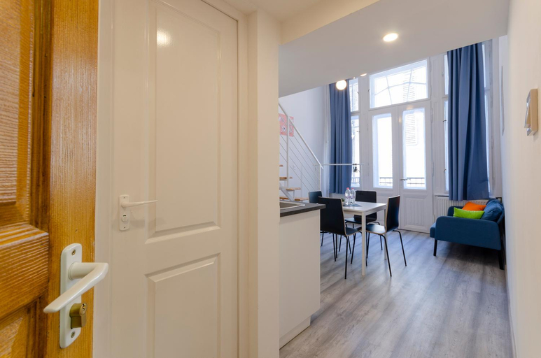 Others 3, Bartok Suites, Budapesti