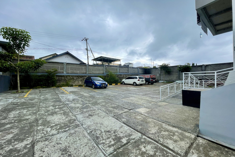 Public Area 21