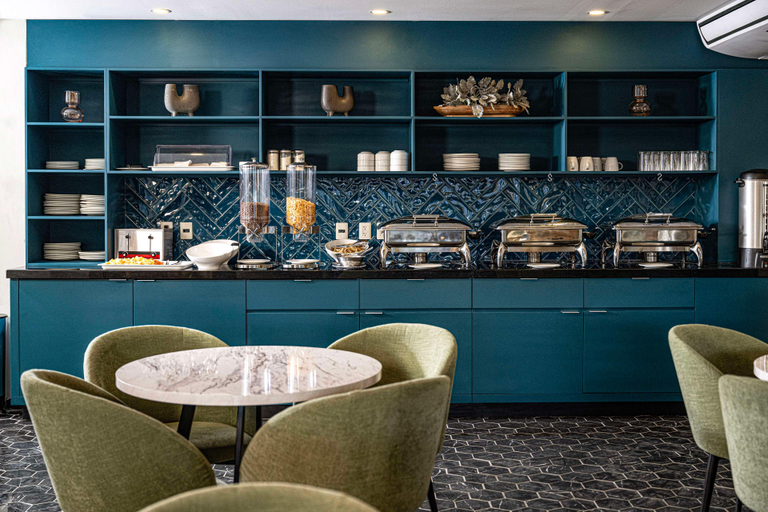 Food & Drinks 4, Vista Express Guadalajara Expo Surestay By Bw, Zapopan