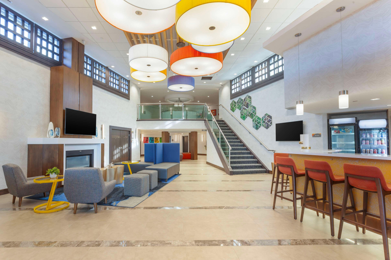 Public Area 3, GLō Best Western Mississauga Corporate Centre, Peel