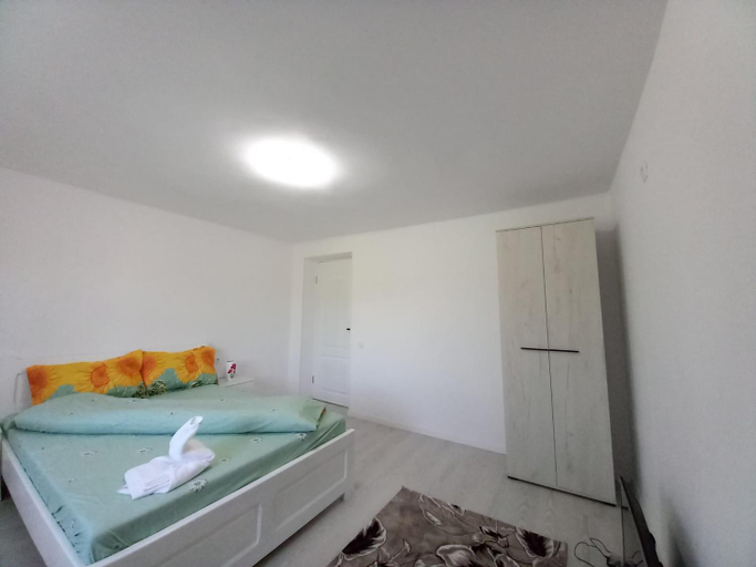 Bedroom 2, Casa Andra si Denis, Bumbesti-pitic