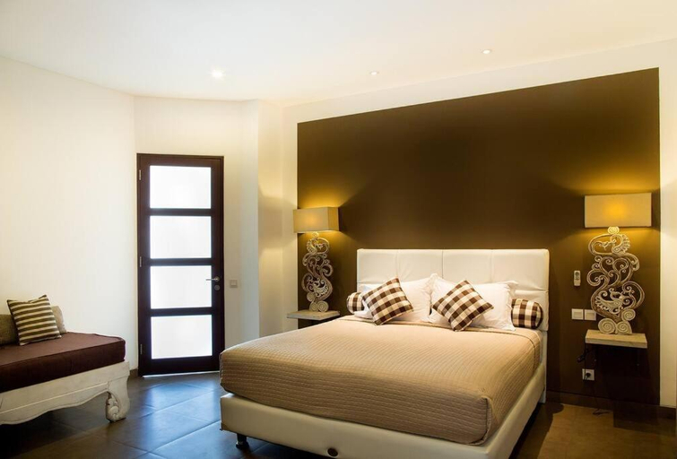 Others 3, Coklat 3BR Villa with Pool, Seminyak, Badung
